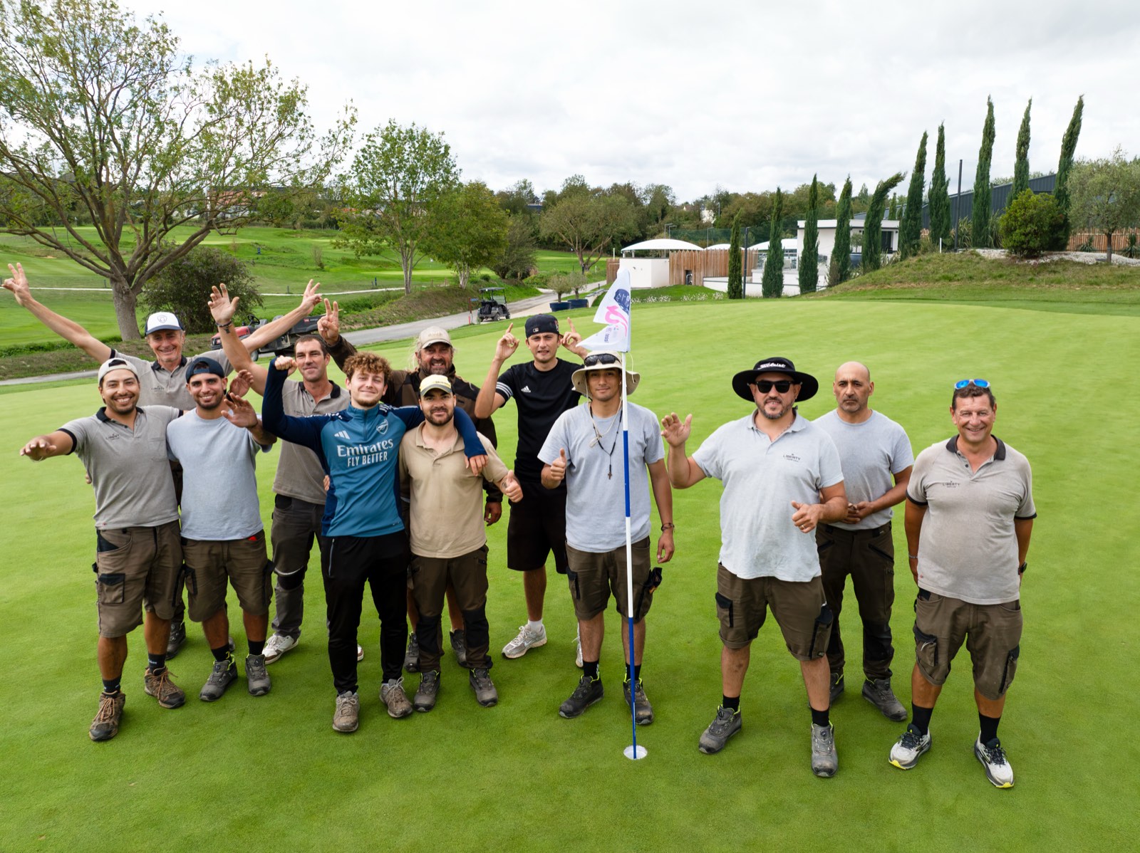 GROUPE-